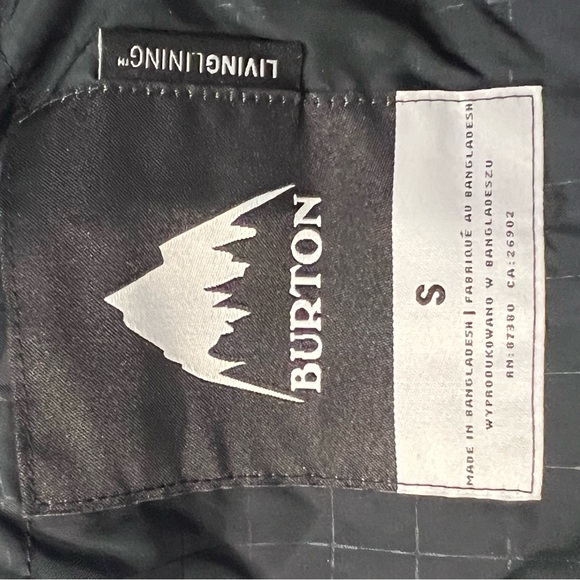 Men’s/teenage Burton snowboard or ski jacket. Size Mens S, jet black - Picture 5 of 8
